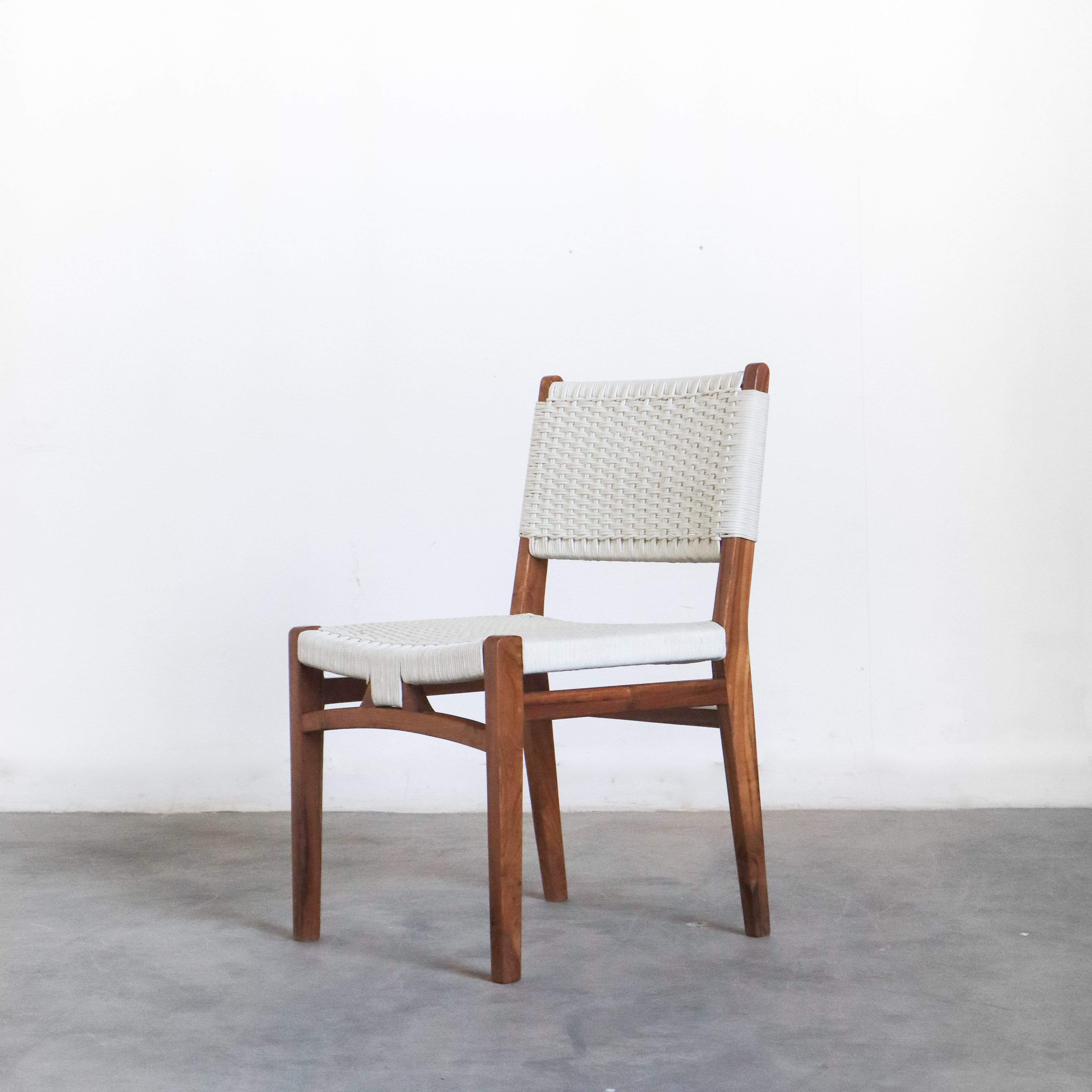 MARILOU SHOP Chairs Bari White Chair